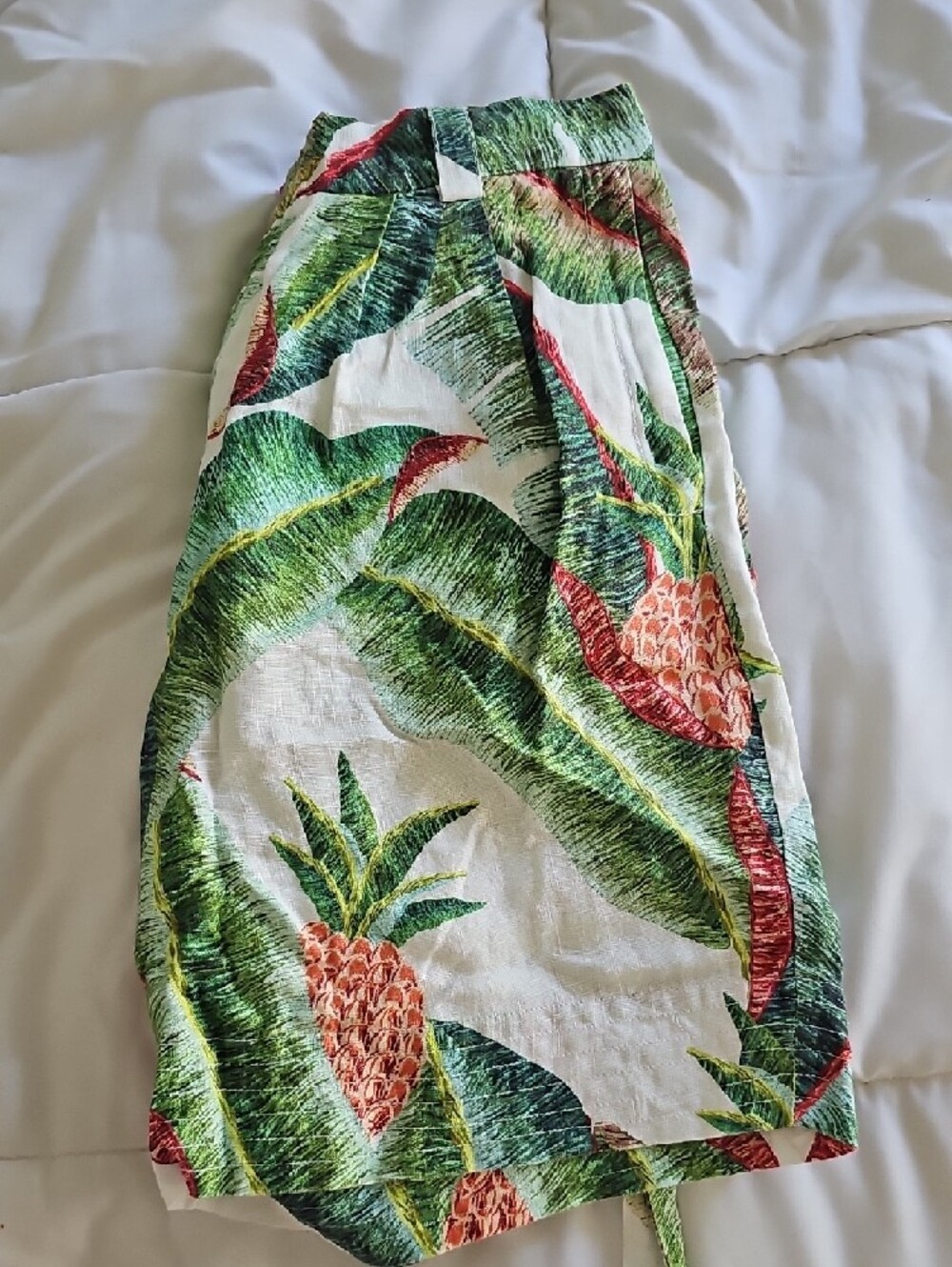 Farm Rio Linen Bermuda Shorts - Picture 3 of 3